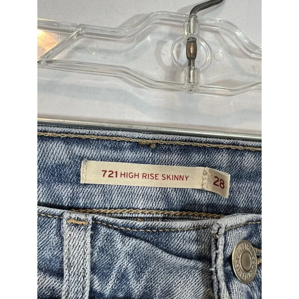Levi's 721 Women's High Rise Skinny Jeans with Stretch - DISTRESSED - Size 28 - Picture 2 of 8